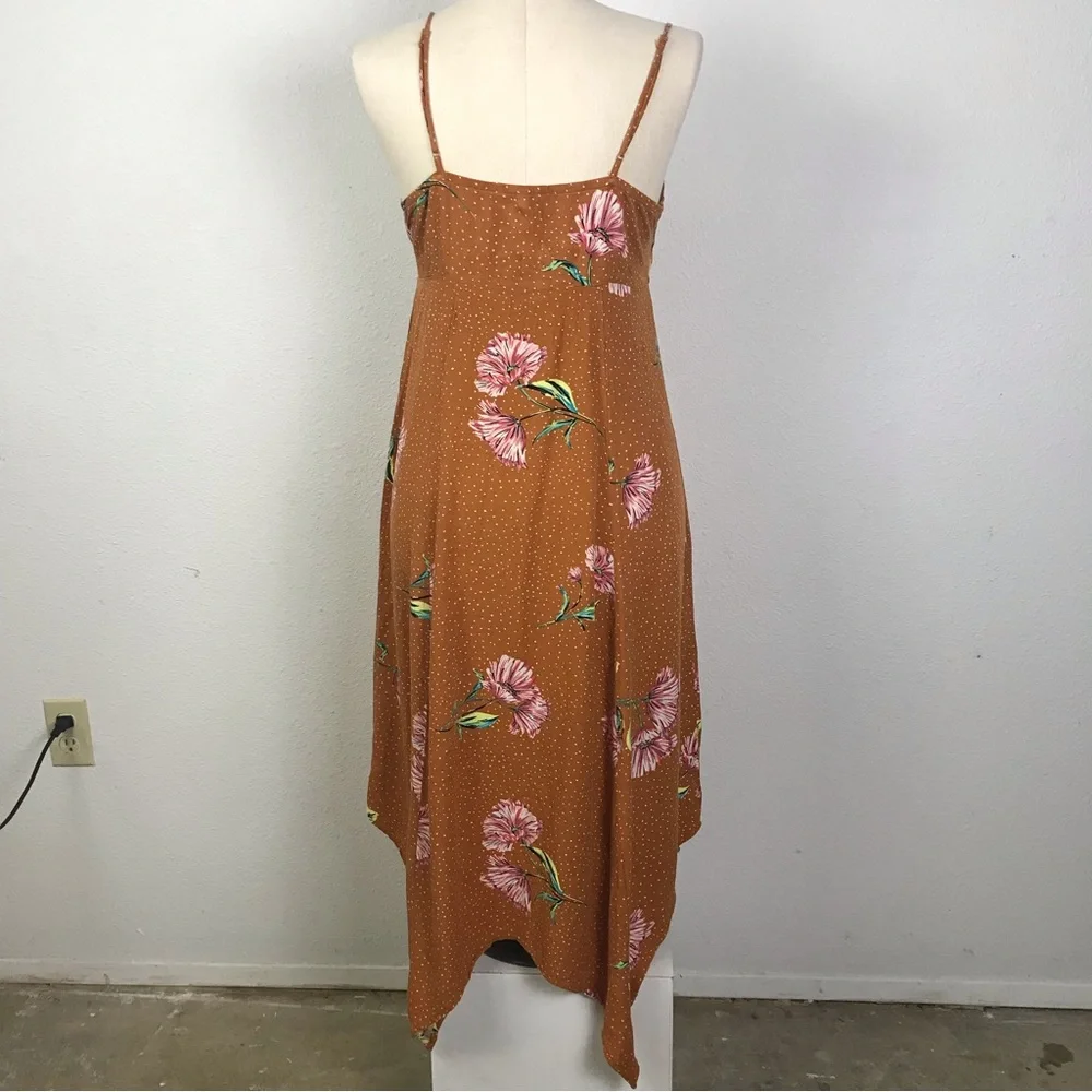 Xhilaration Asymmetrical Dress Women’s Size L Color Brown Print Floral Pullover - Picture 3 of 13
